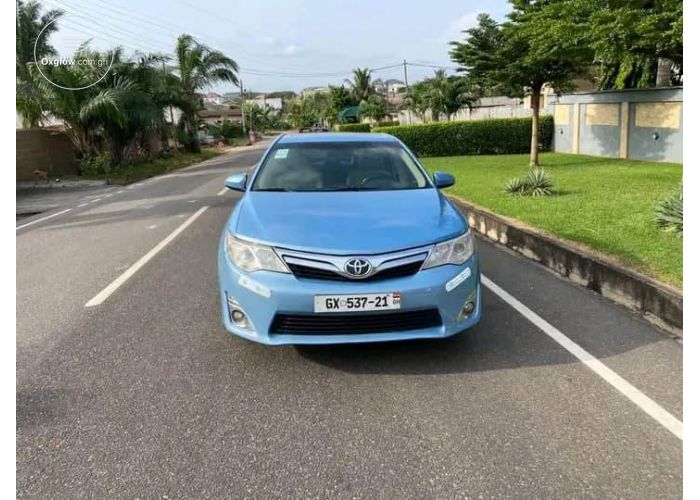 Toyota Camry  XLE