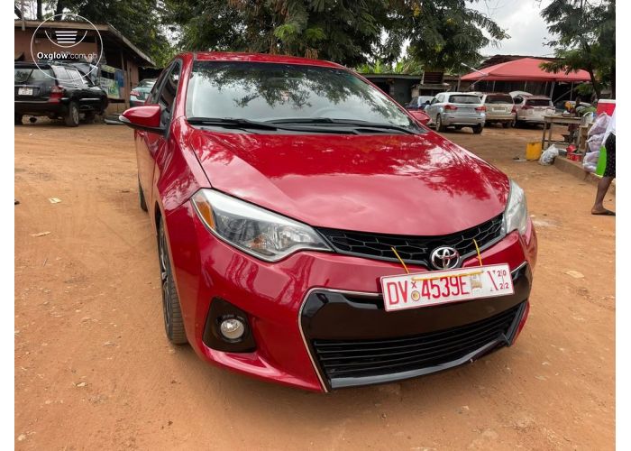 Toyota Corolla 2015 Model