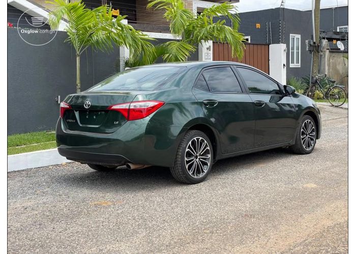 TOYOTA COROLLA LE