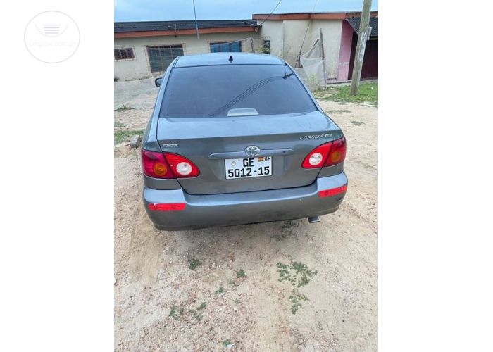 Toyota Corolla LE