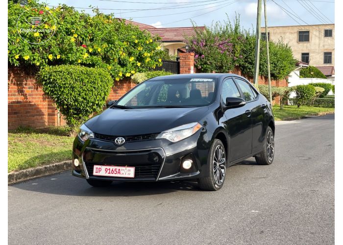 Toyota Corolla S 