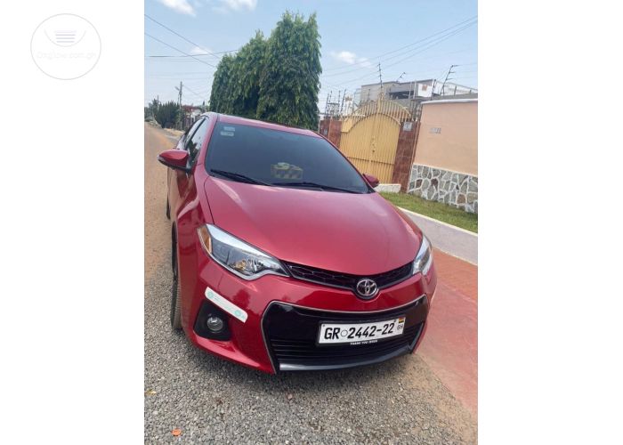 Toyota Corolla S 2015 Model