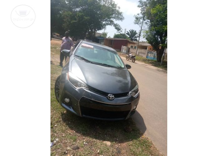 Toyota Corolla S