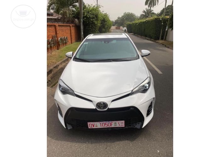 Toyota Corolla SE 2019 Model