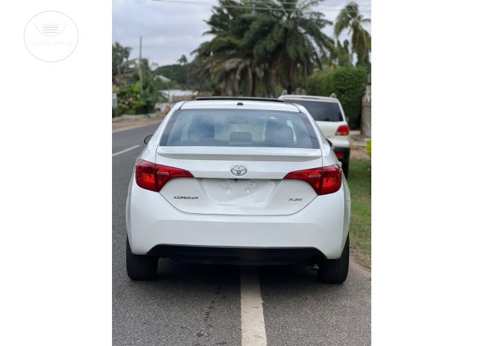 Toyota Corolla XSE
