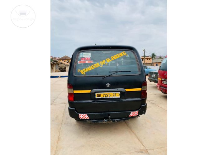 Toyota Fish Van 