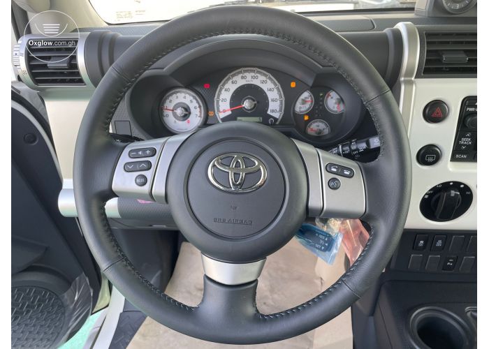 Toyota FJ Cruiser