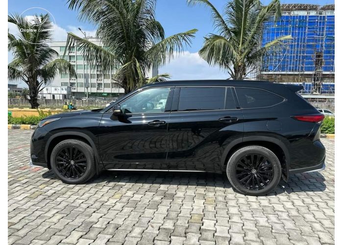 Toyota Highlander XSE 