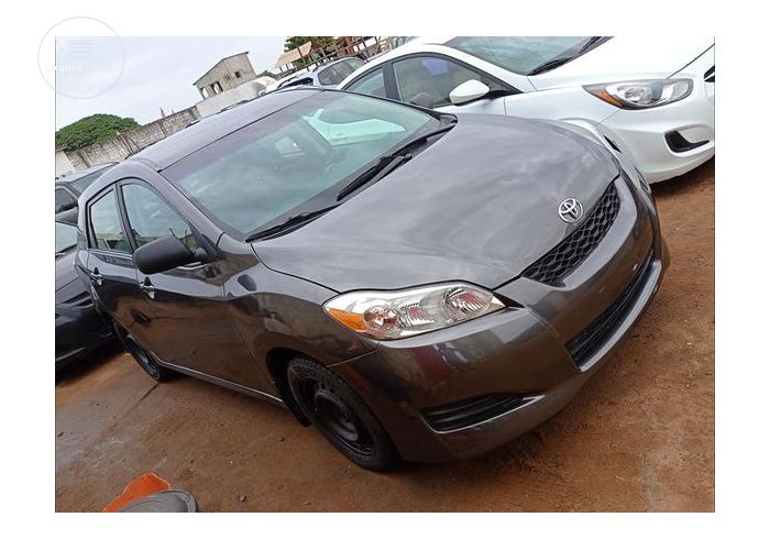 TOYOTA MATRIX