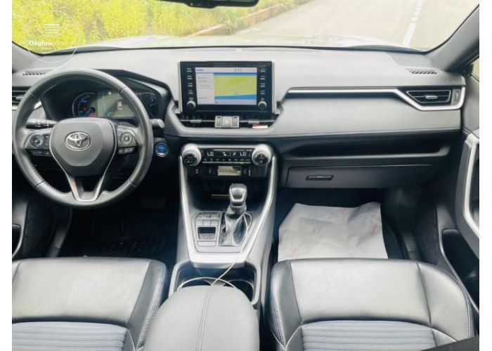 TOYOTA RAV4 HYBRID
