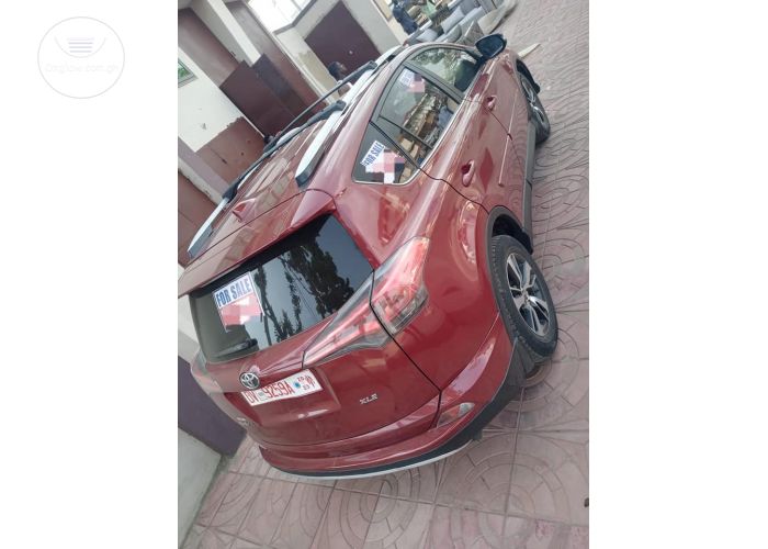 Toyota RAV4  LE