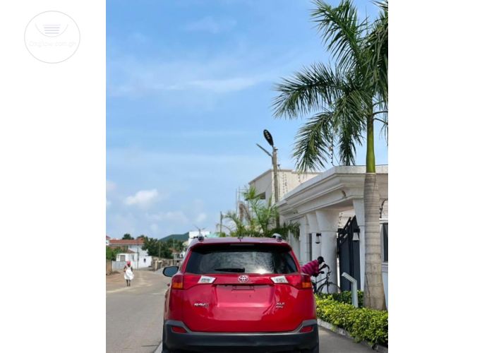 Toyota RAV4  XLE 