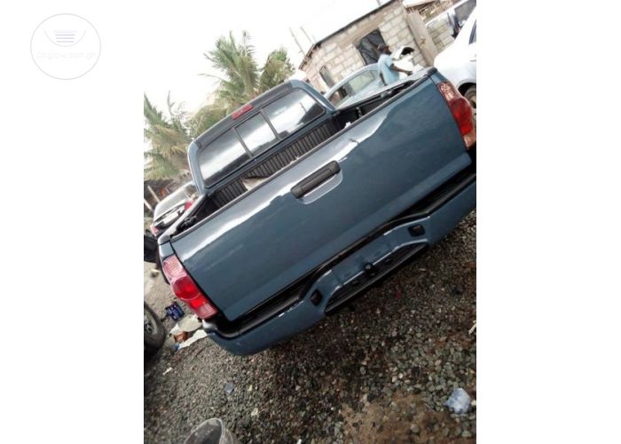 Toyota Tacoma 