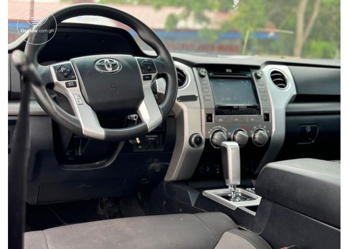 Toyota tundra 