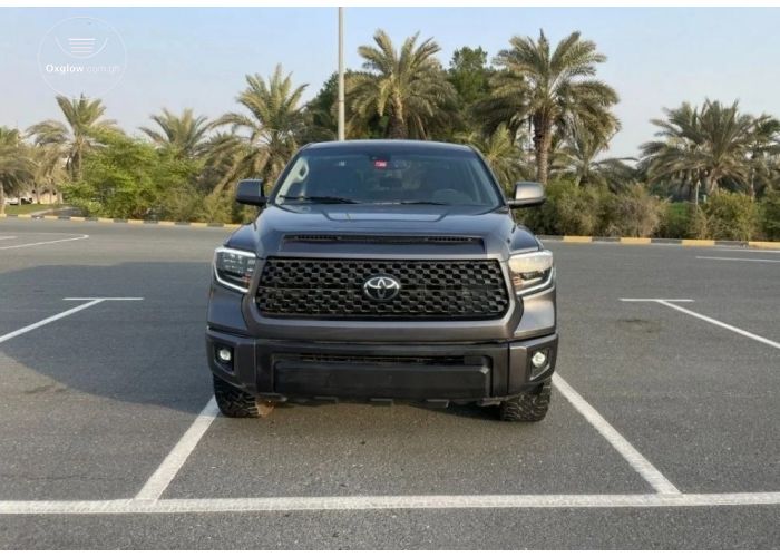 Toyota Tundra Plantinum
