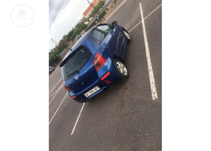 Toyota Vitz RS