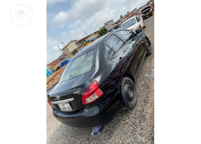 Toyota Yaris 2009 model for sale
