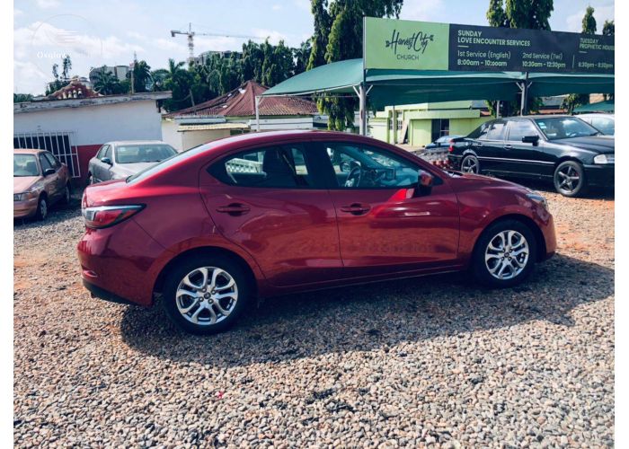 Toyota Yaris IA
