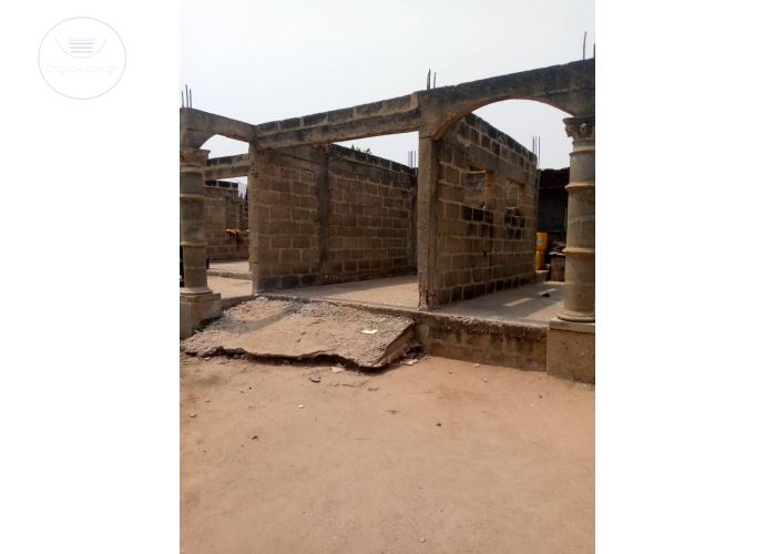 UNROOFED 4 MASTER BEDROOM HOUSE AT DANSOMAN ACCRA