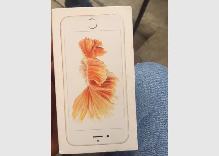 NEW iPhone 6S 32GB Locked