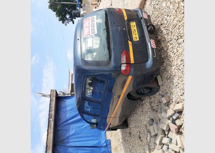 Hyundai H200 