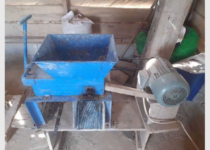 Corn, Cassava mill machine & shop 