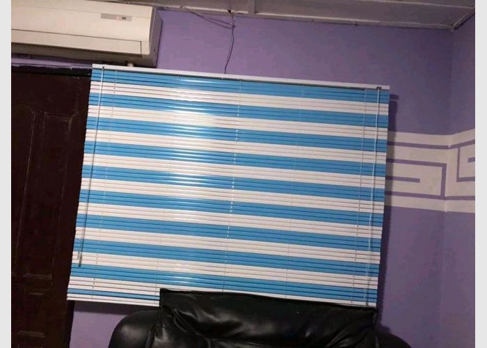 Beautiful modern window curtain blinds
