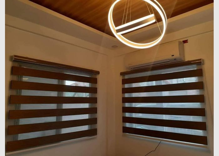Beautiful window blinds curtains for homes and offices
