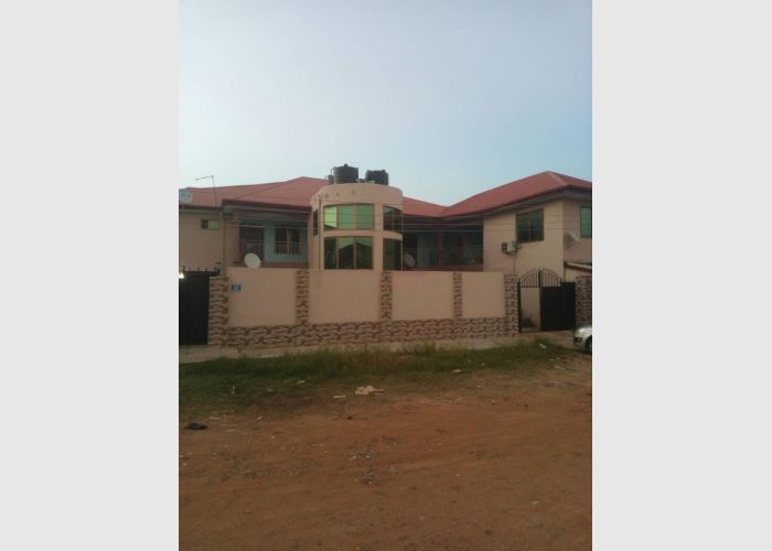 14 Apartment building for sale
