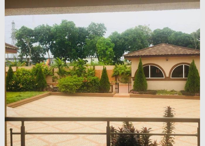 Four Bedroom + outer house 4 sale.