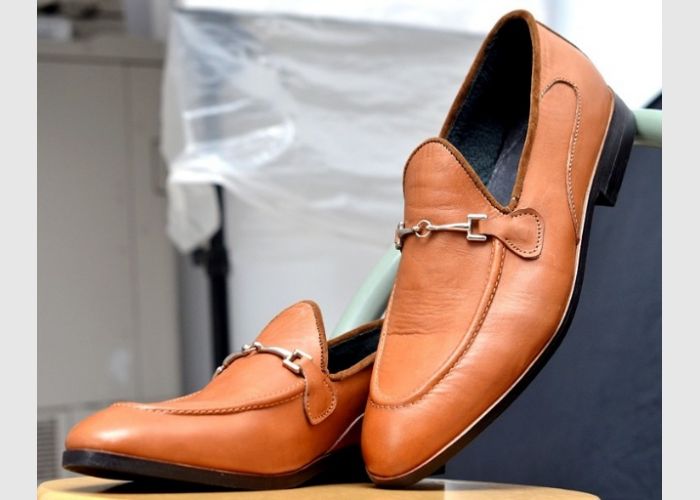 mens leather shoes