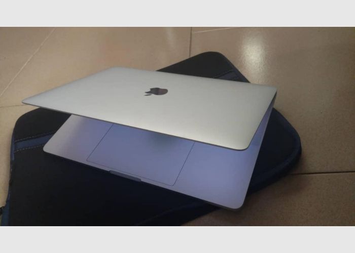 MacBook pro 2018 for sale