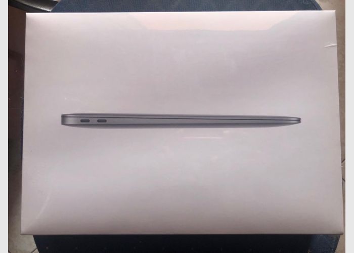 New Apple MacBook Air