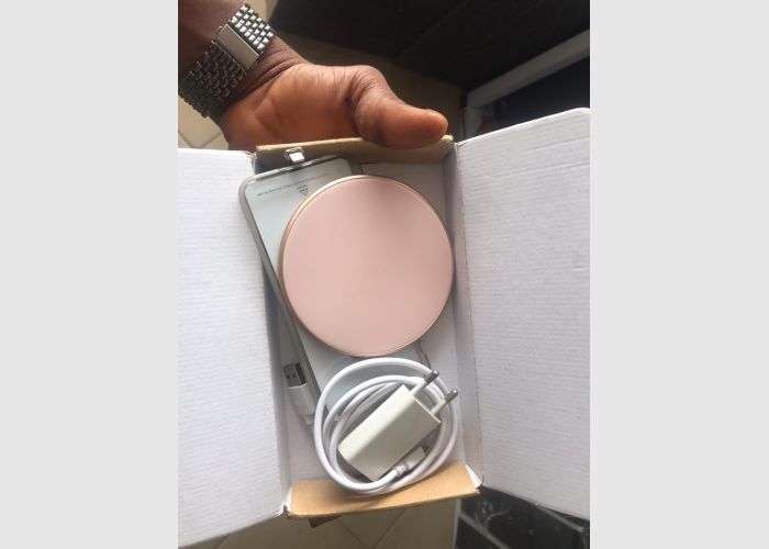  Wireless Charger for iPhone