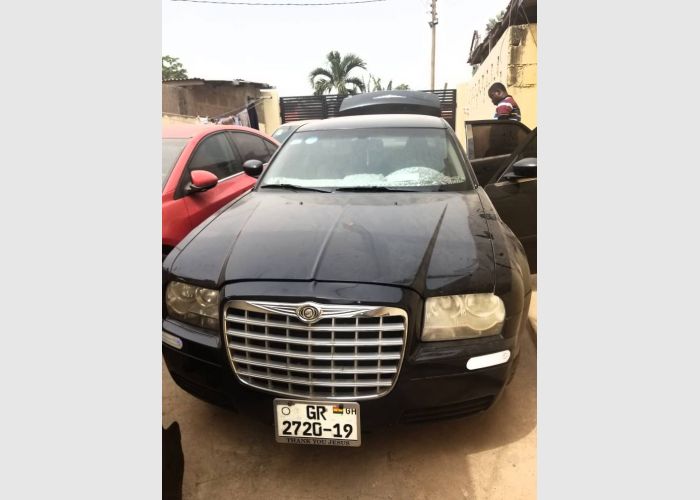 Chrysler 300C for sale