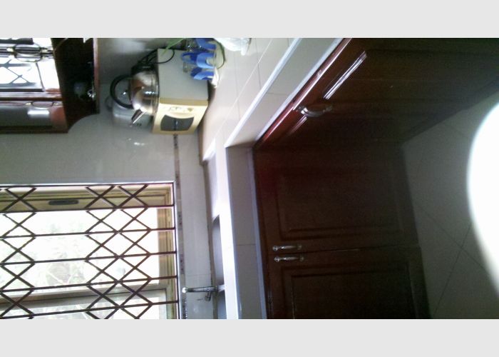 a neat chamber and hall furnished for rent on short stay 