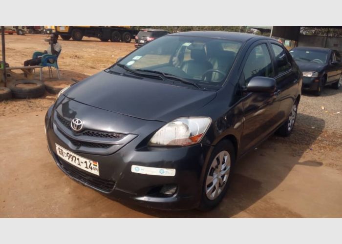  Toyota Yaris 2012 for sale