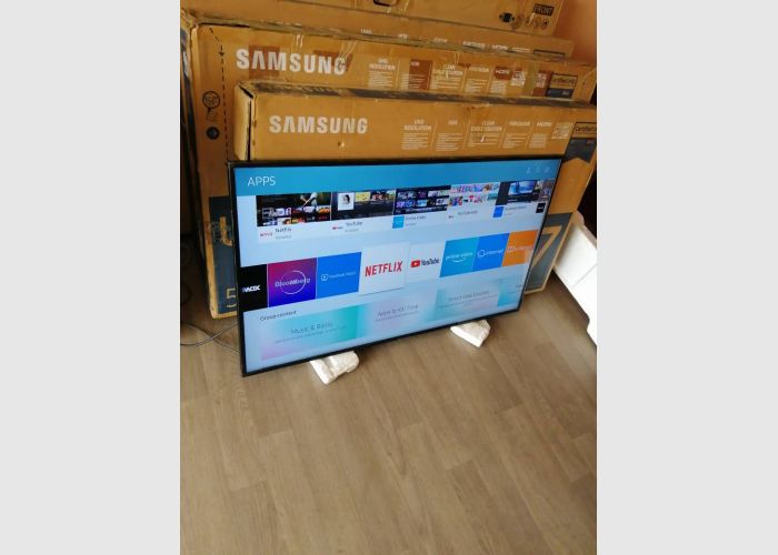 Samsung   49 inches TV 