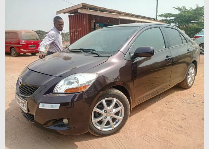  2010 Toyota Yaris For Sale