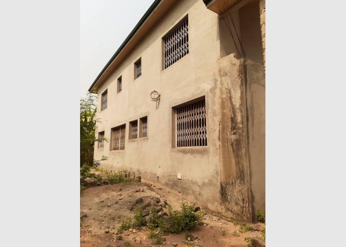 7 Bedroom Story Building  FOR SALE