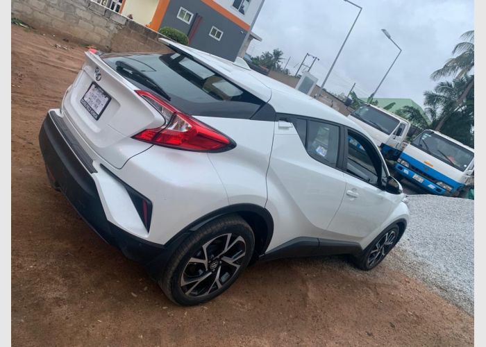 Toyota CHR 2018 Unregistered Car