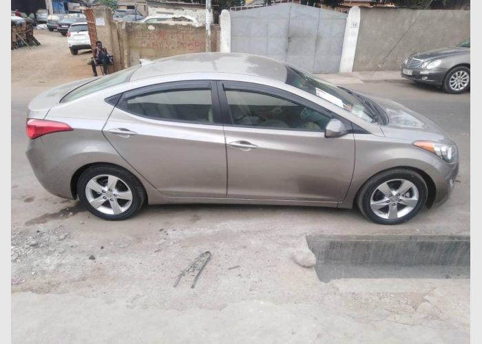 Hyundai Elantra 2013 Unregistered