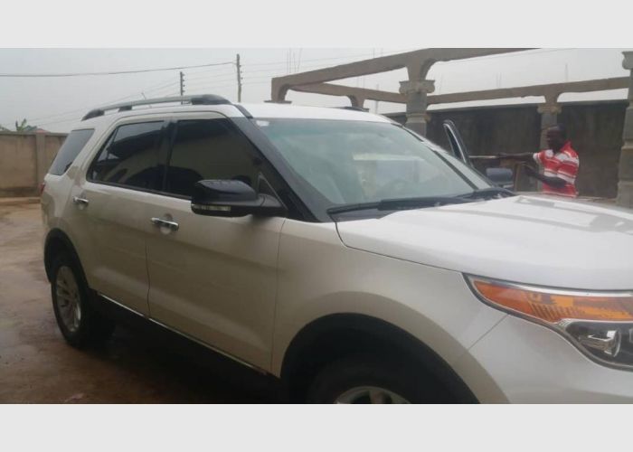 Ford explorer 2019  