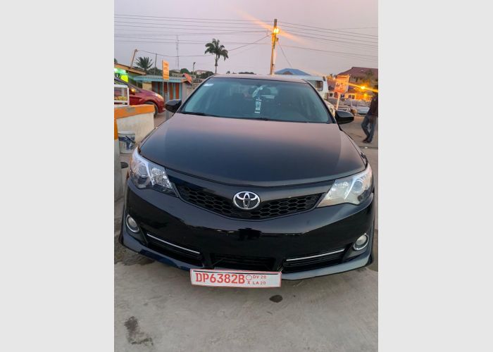 2014 Camry SE for sale