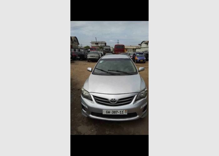 Toyota Corolla LE 2009