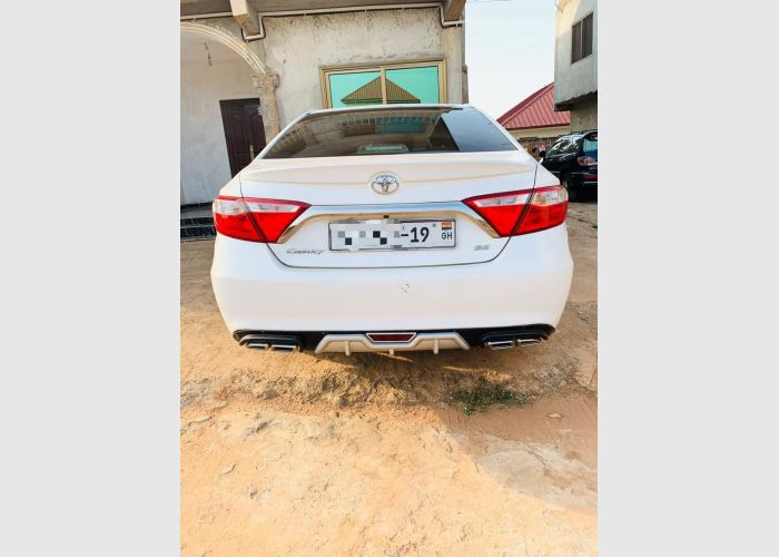  2015 Toyota Camry SE