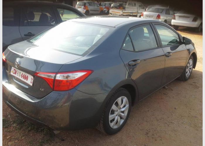 2016 Toyota corolla LE