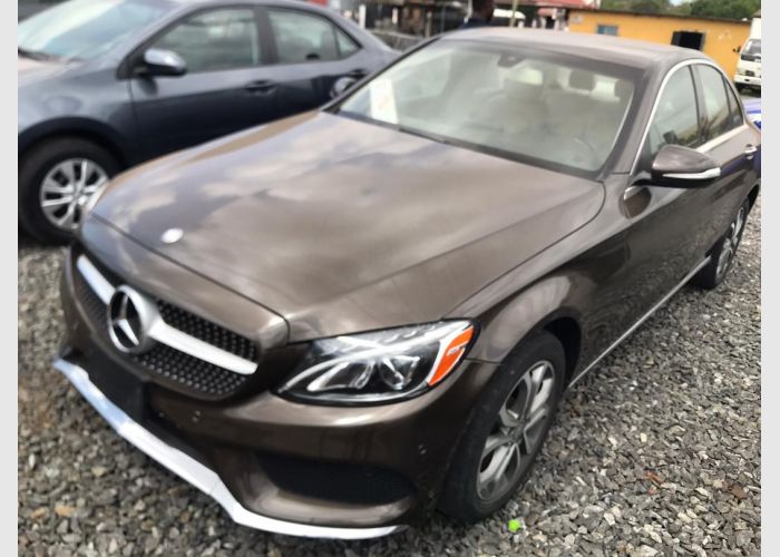 2015 Mercedes Benz c300