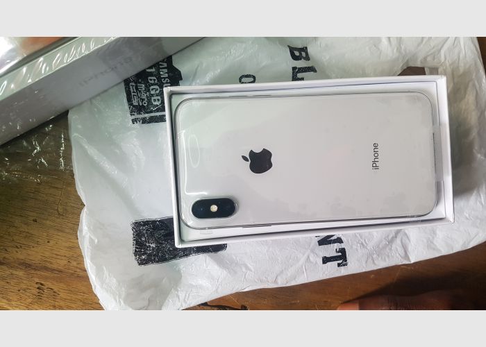 iPhone X 64GB 