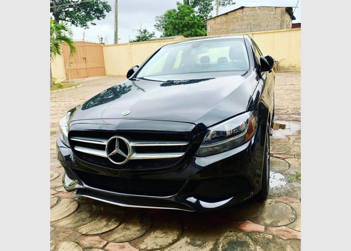  Mercedes Benz C300 2018